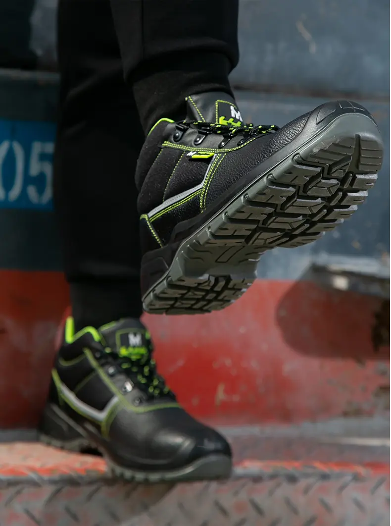Safety Shoes Detail 4