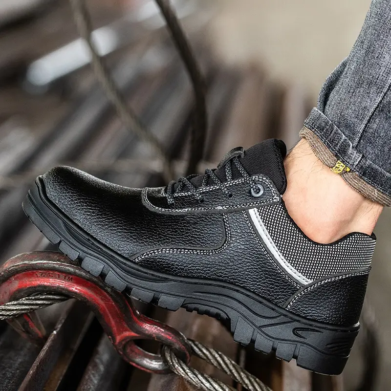 Safety Shoes Detail 17