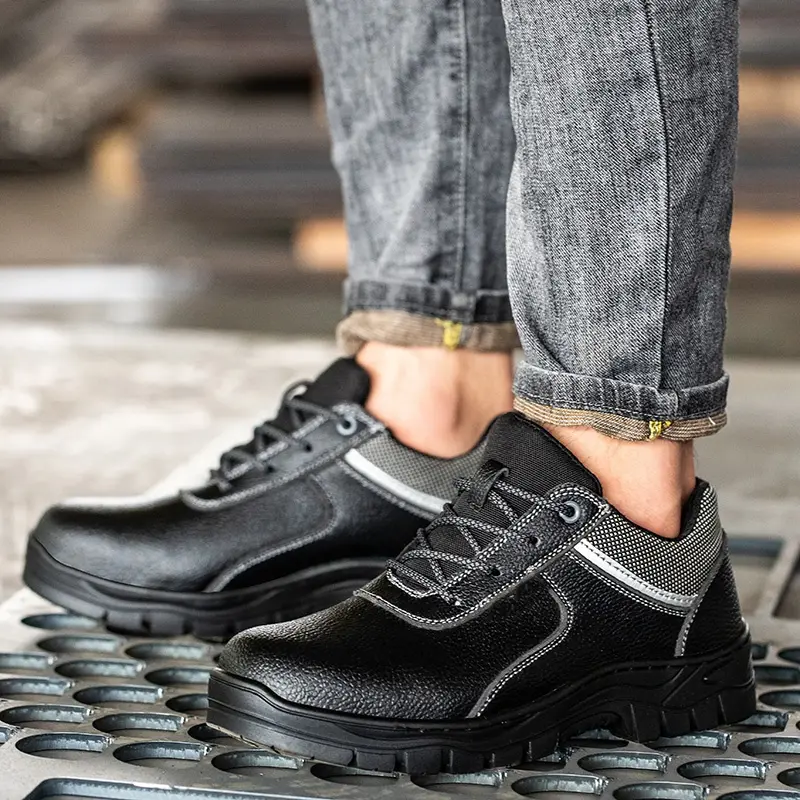 Safety Shoes Detail 19