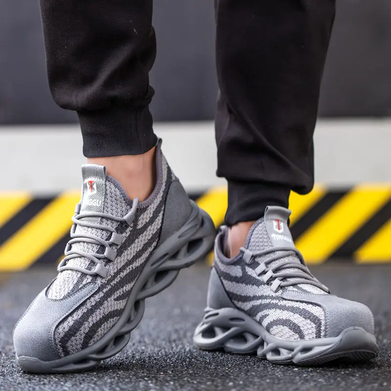 Safety Shoe Detail 18
