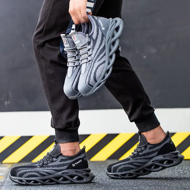 Safety Shoe Detail 14