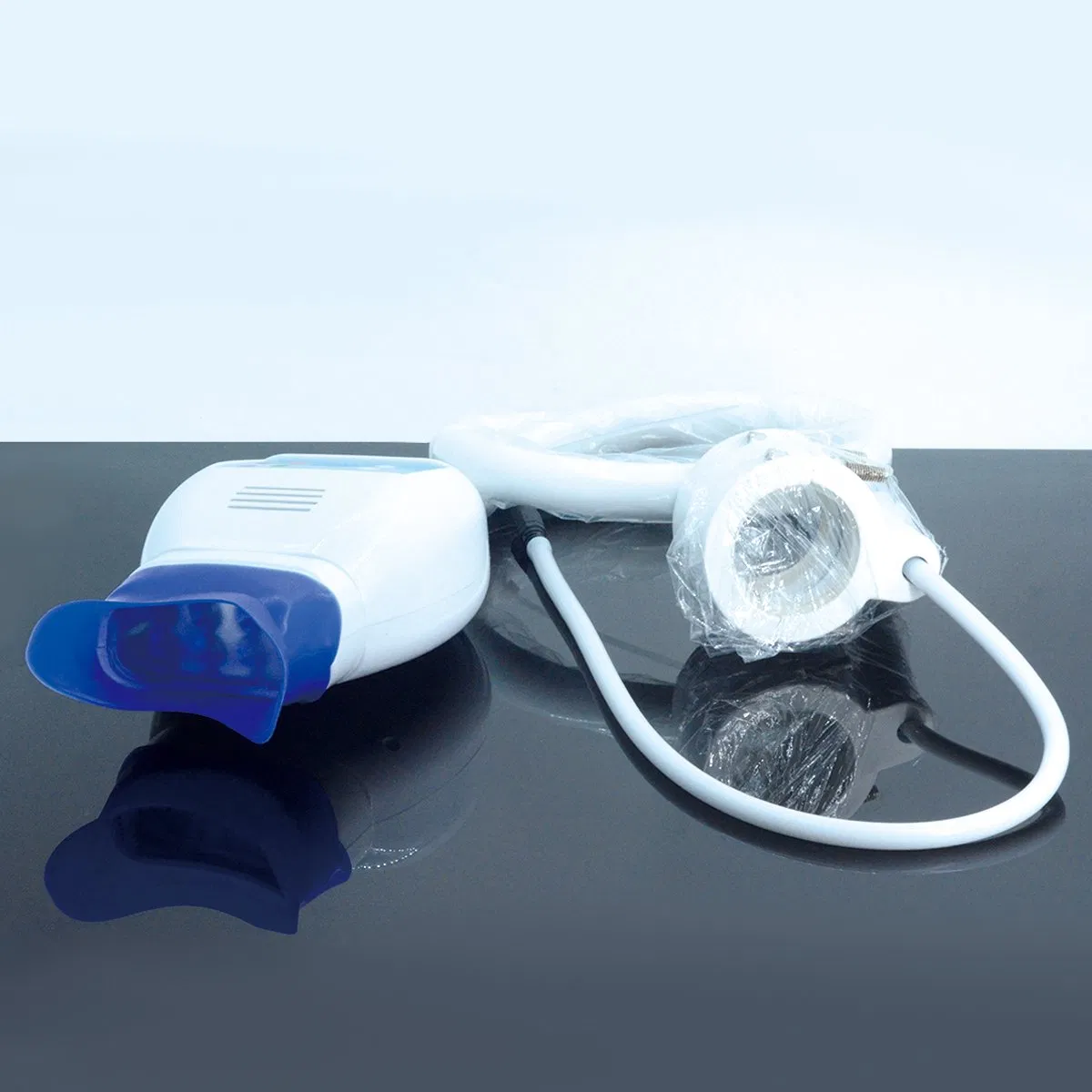 Compact Blue Light Teeth Whitening LED Device for Personal Care