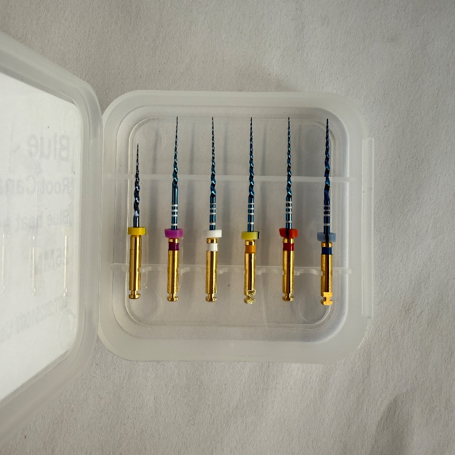 Heat-Activated Niti Endodontic Blue Rotary Dental Files for Superior Root Canal Procedures