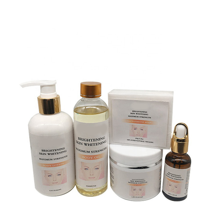 Vitamin C Whitening Essence Detail 3