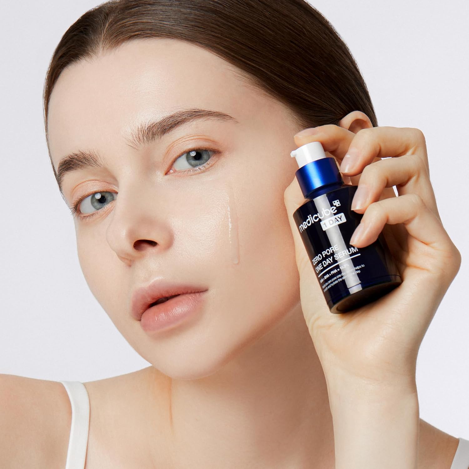 Medicube Zero Pore One-day Serum Overnight Resurfacing Reduction in Pore Appearance After One Day of Use Serum