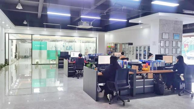 Tsuya Beauty quality control laboratory and testing processes
