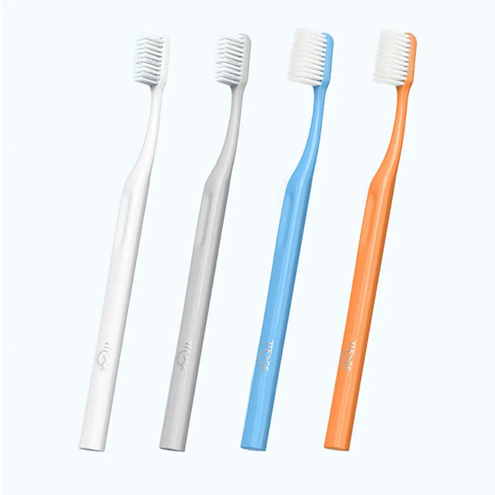 Triangular brush handle, ergonomic design (11)