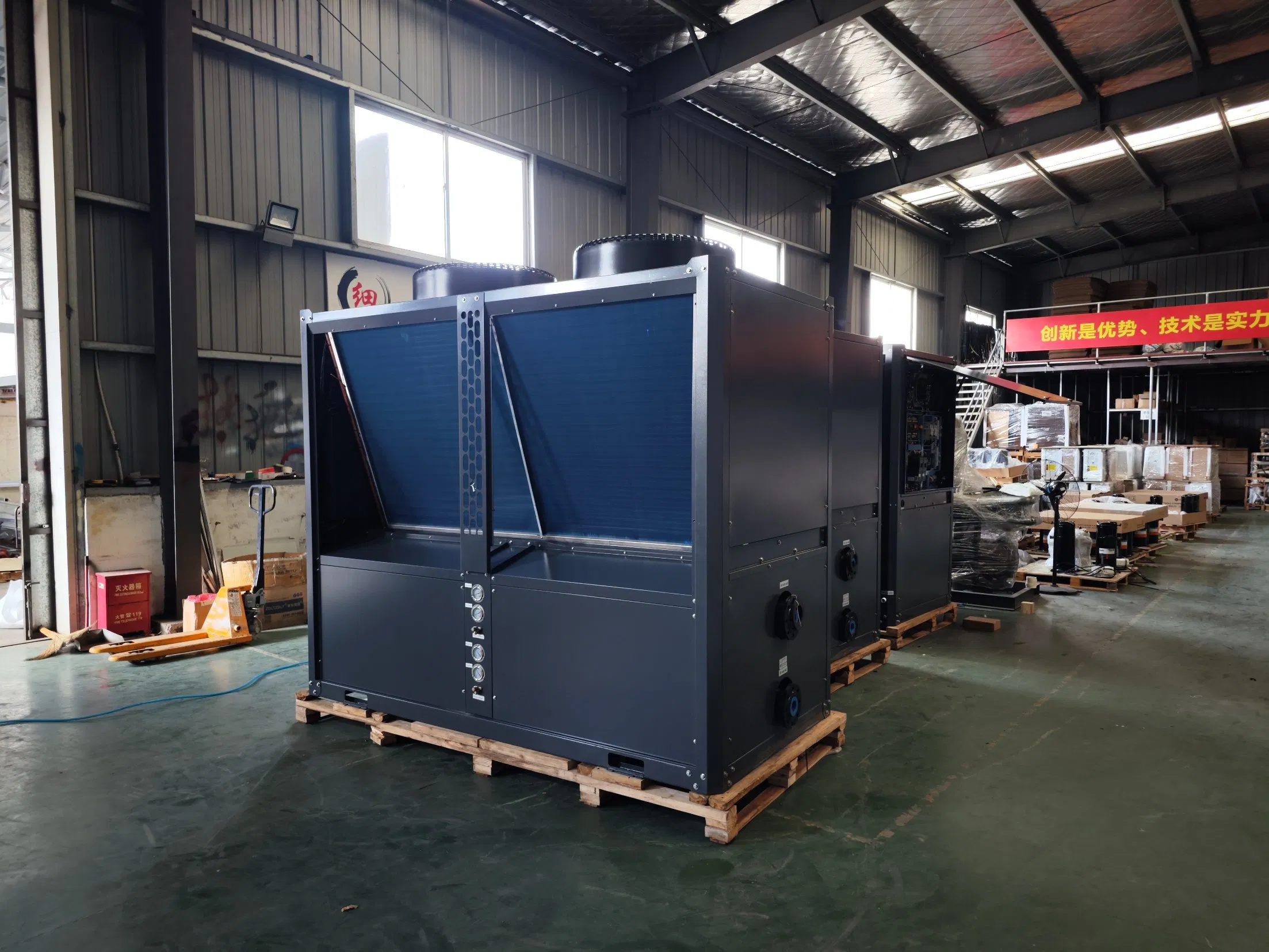 Smart Solar Combined Heat Pump Water Heating System with Flat-Plate Collector