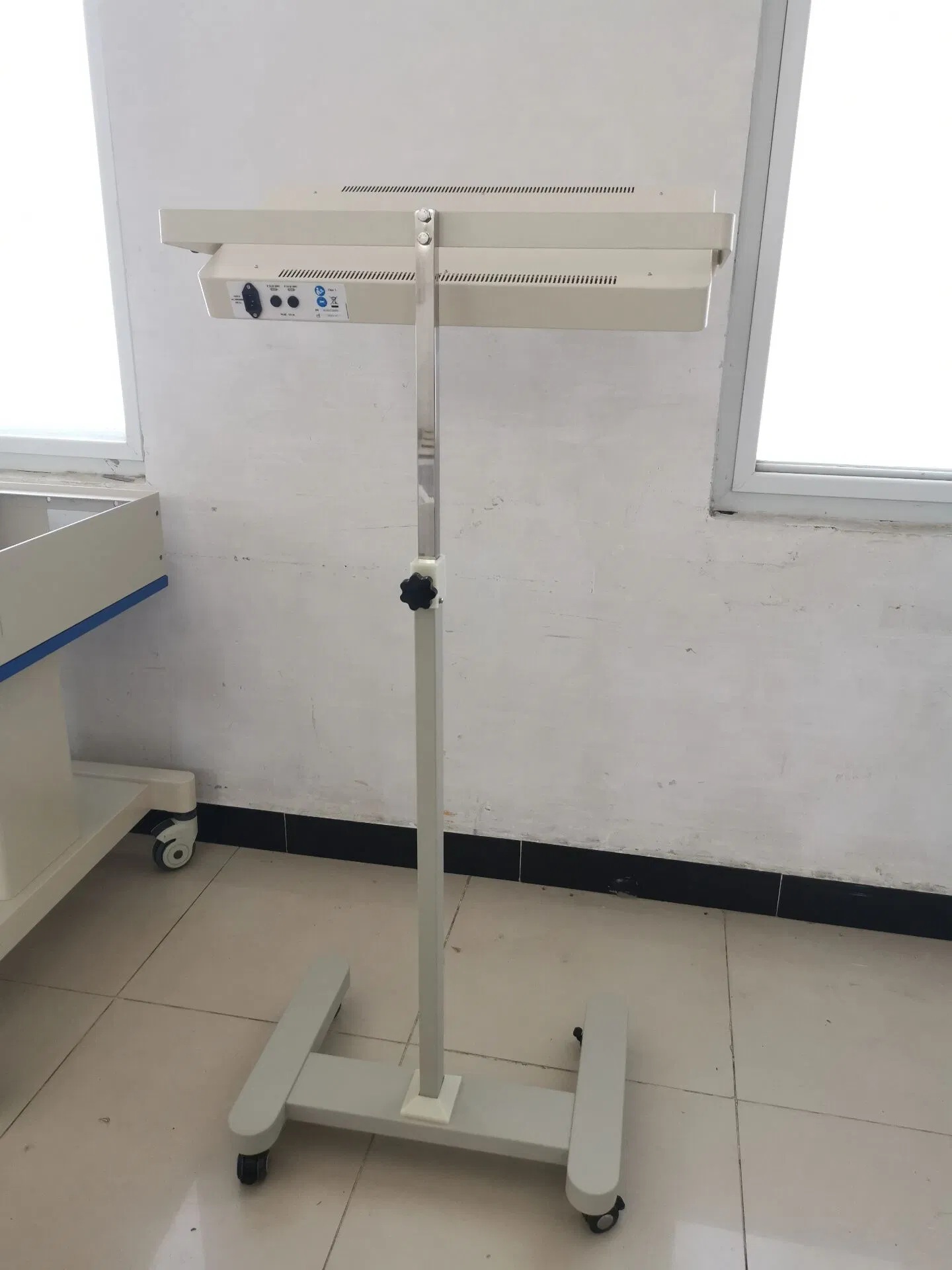 High Performance Infant Phototherapy System for Baby Wards Use Incubator