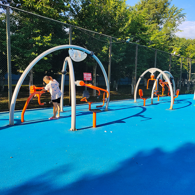 All-in-One Outdoor Gym Equipment for Fitness and Recovery