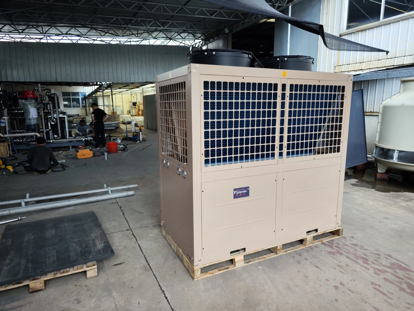 Smart Solar Combined Heat Pump Water Heating System with Flat-Plate Collector