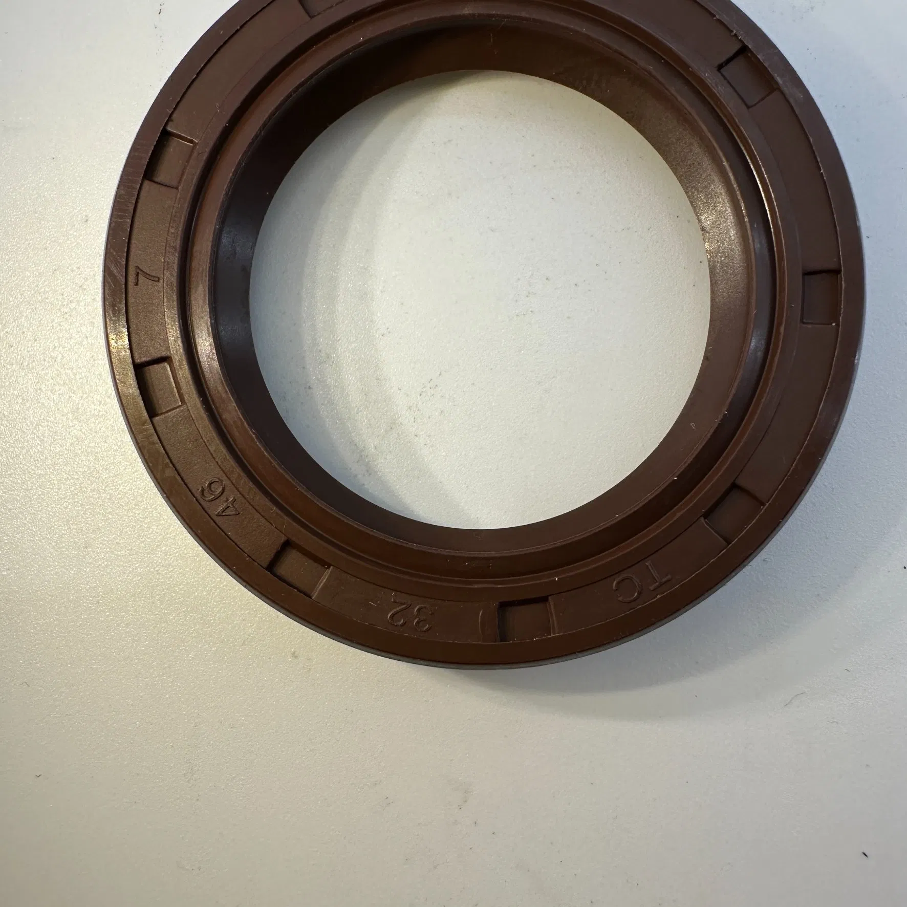 RF03-12-603 for Mazda Ford Seals Tc 32*46*7