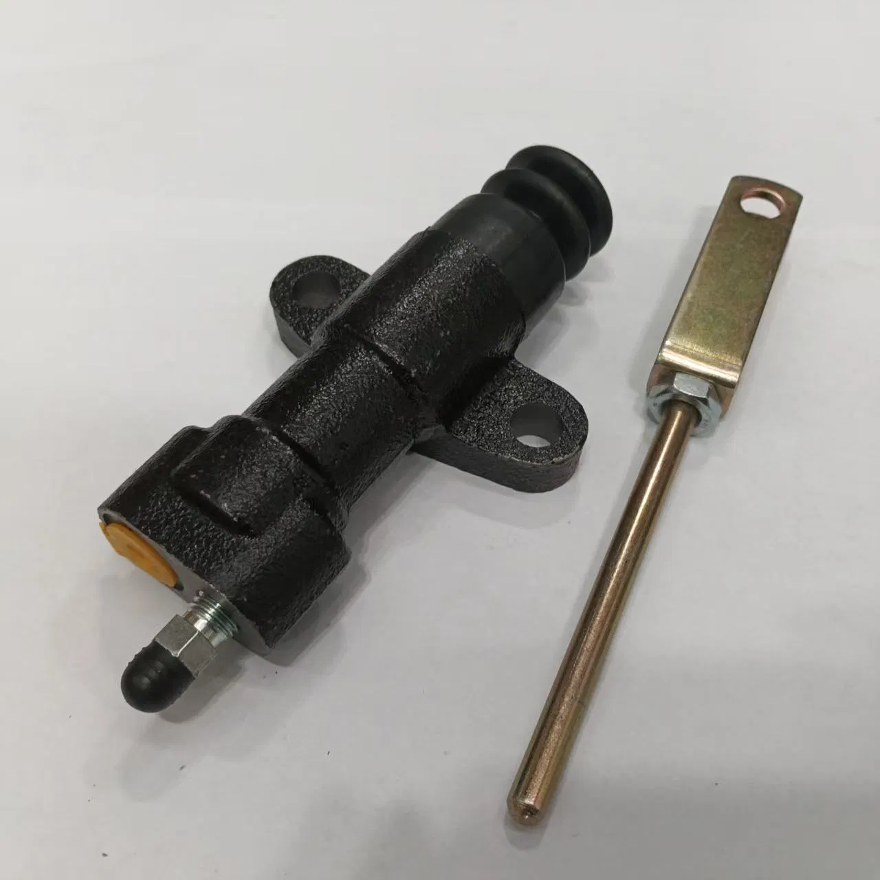 Me631593 Truck Clutch Slave Cylinder for Toyota Truck