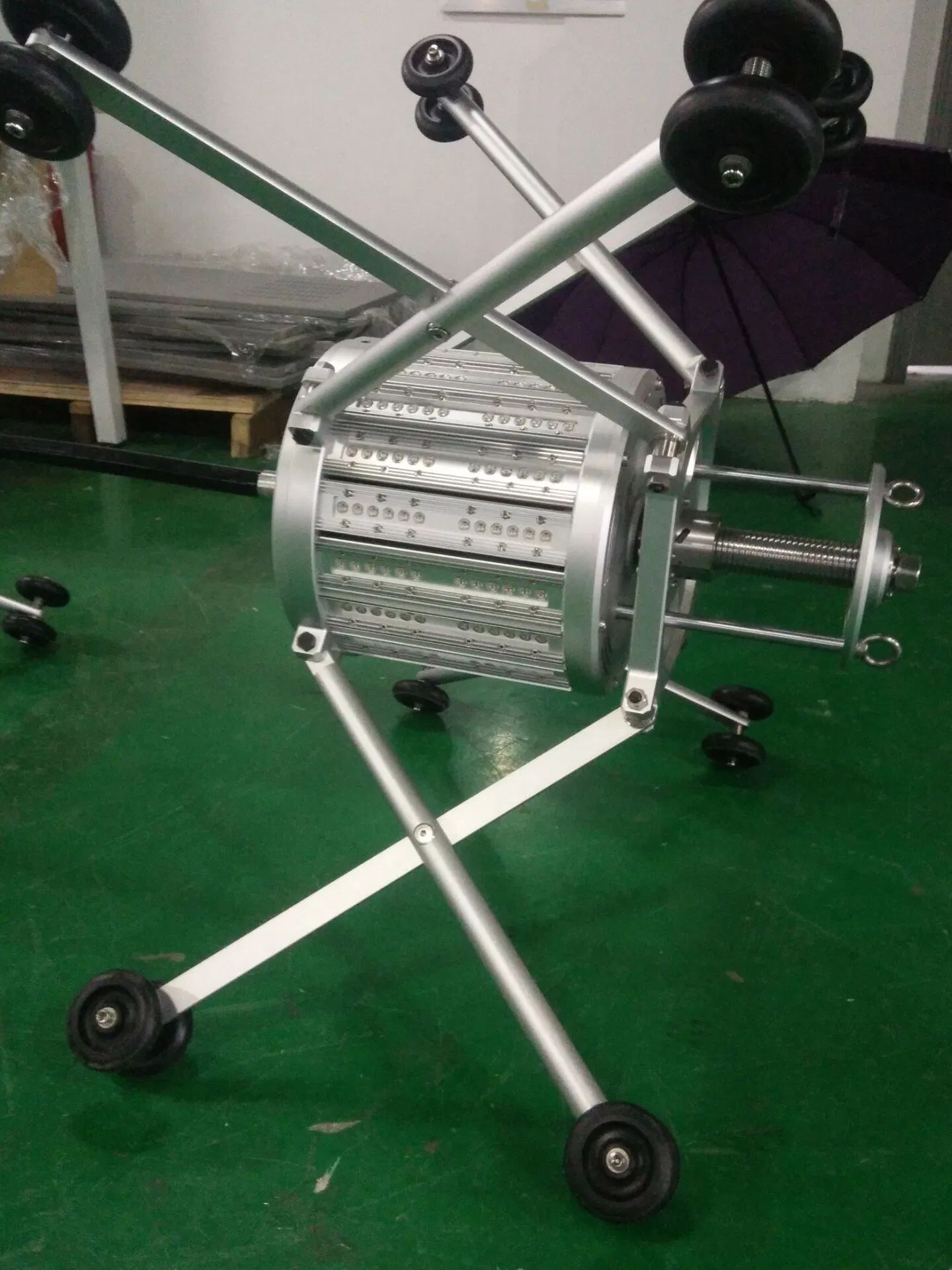 Large and Small Lamp Holders Adapt to Repair of Different Pipe Diameters