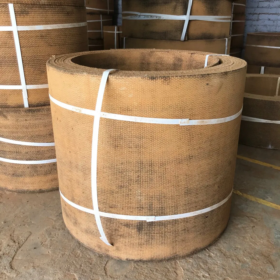Yellow Color Resin Based with Copper Wire Woven Brake Lining Roll for Crane, Hoist, Deck Machinery