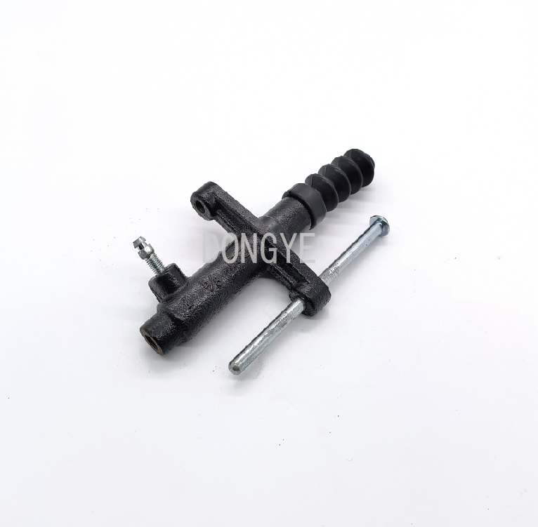 Auto Parts Brake Master Cylinder Me600628 Mz601290 Clutch Slave Cylinder for Mitsubishi