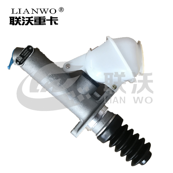 Sinotruk HOWO Truck Parts A7 Mt86 Shacman Clutch Master Cylinder Wg9719230023