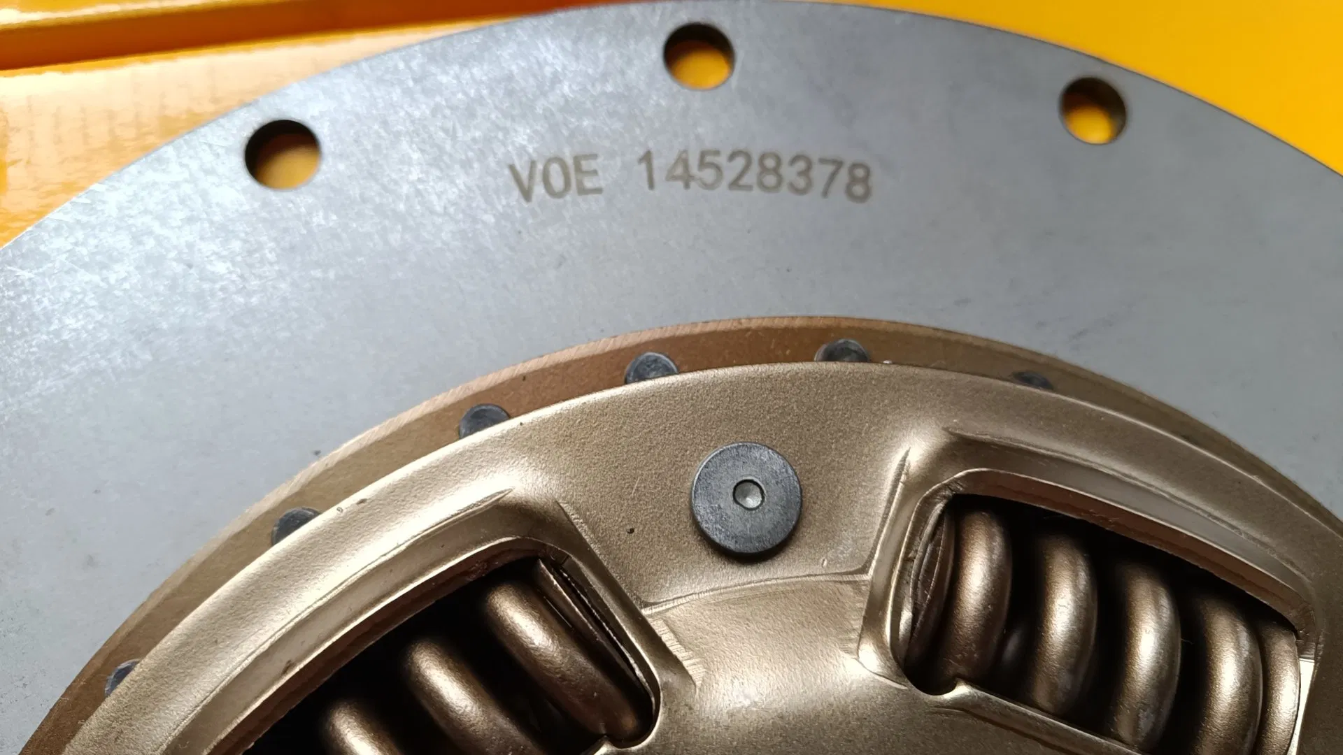 Hyunndai Part 14e7-00020 Damper Clutch R450LC-7