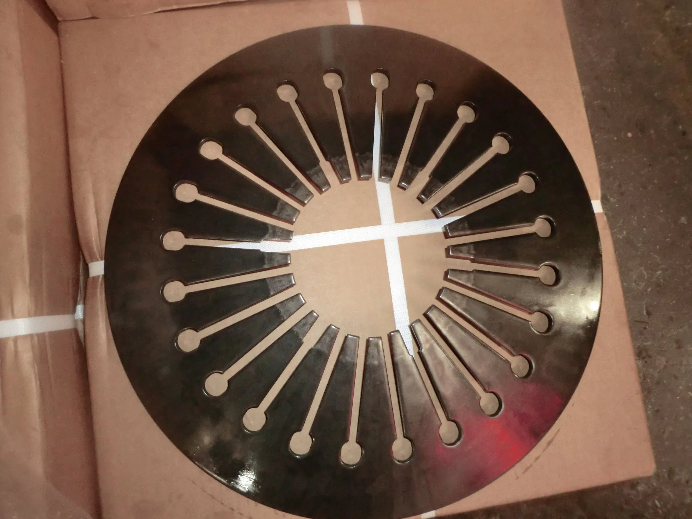 Auto Clutch Diaphragm Spring for Car Clutch Cover Clutch Parts Clutch Assy for Car 51CRV4 Clutch Diaphragm Spring Clutch Diaphragm Spring Clutch