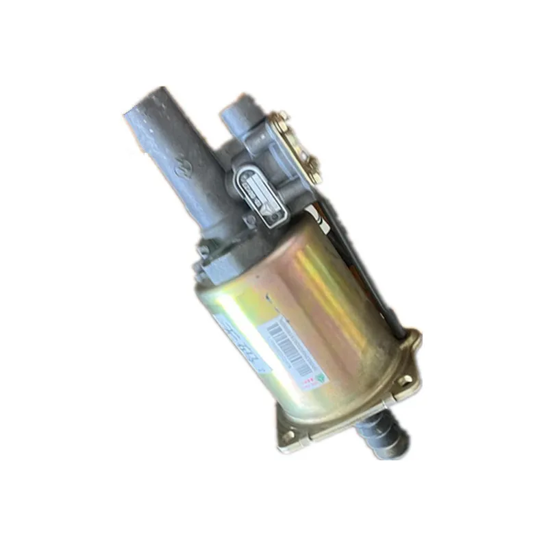 HOWO Truck Clutch Booster Cylinder 2
