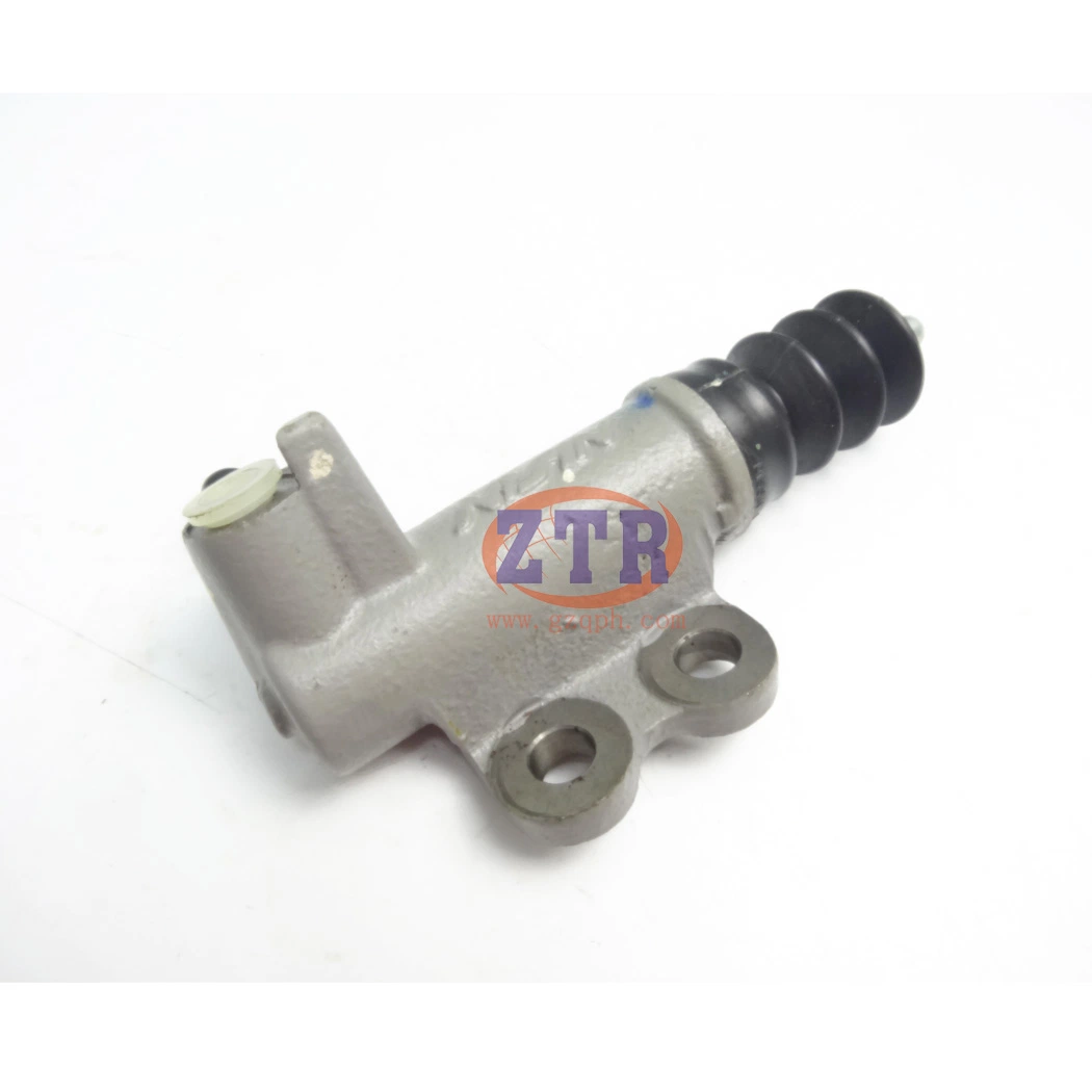 Auto Parts Clutch Slave Cylinder for Mitsubishi L200 2010 Mr980832