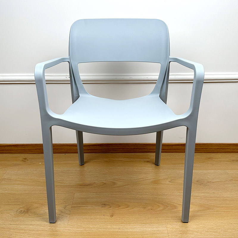 Wholesale Cheap Price Outdoor Furniture Stackable Cafe PP Plastic Dining Chair Plastic Chair for Events