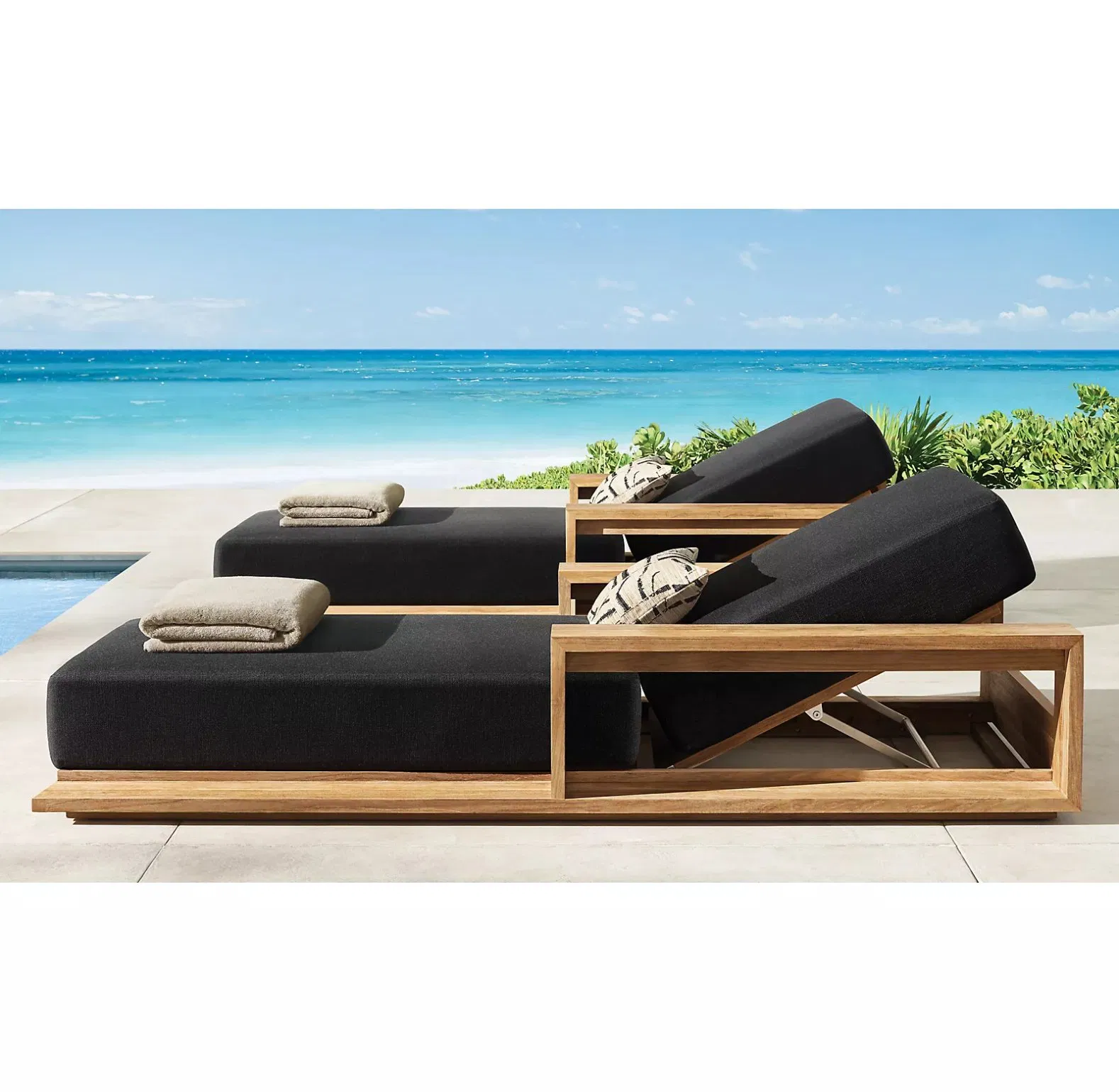Luxury Solid Wood Outdoor Lounge Chair Hotel Poolside Teak Chaise Lounnge Garden Wooden Sun Lounger with Side Table