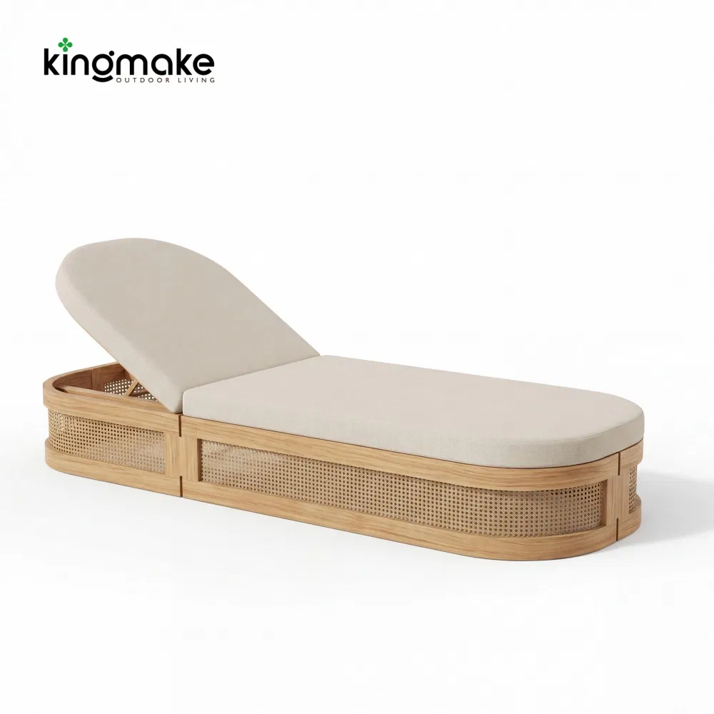 Luxury Garden Furniture Villa Poolside Outdoor Chaise Lounge Wicker Woven Sun Lounger for Beach Club