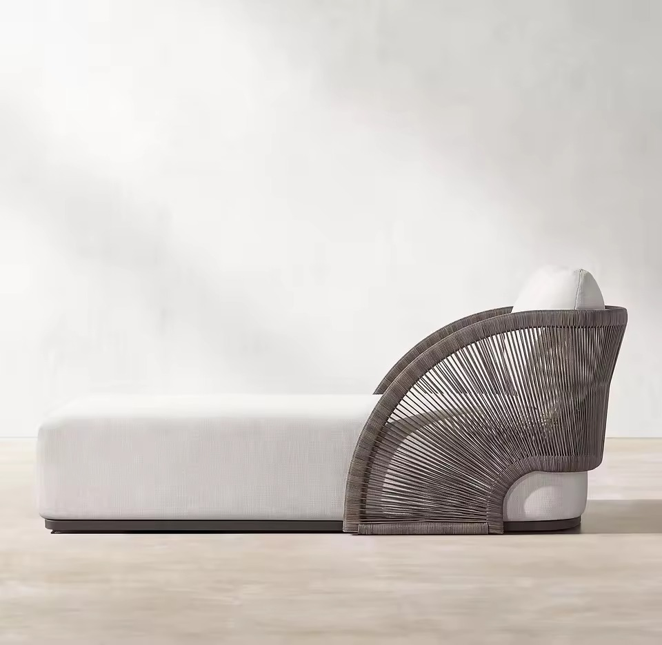 Luxury Poolside Sun Lounger Chair Outdoor Patio Furniture Garden Teak Daybed Outdoor Beach Sunbed with Cushion