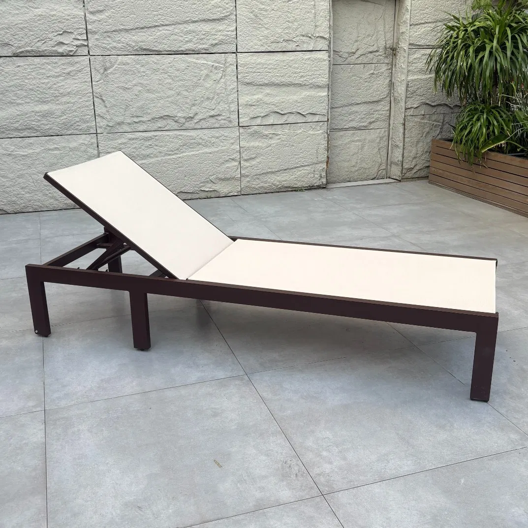 Outdoor Chaise Lounge with Weather-Resistant Cushioni Luxury Poolside Lounger Chair for Beach