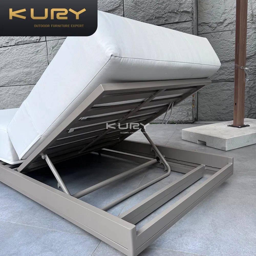 Outdoor Furniture Display 2