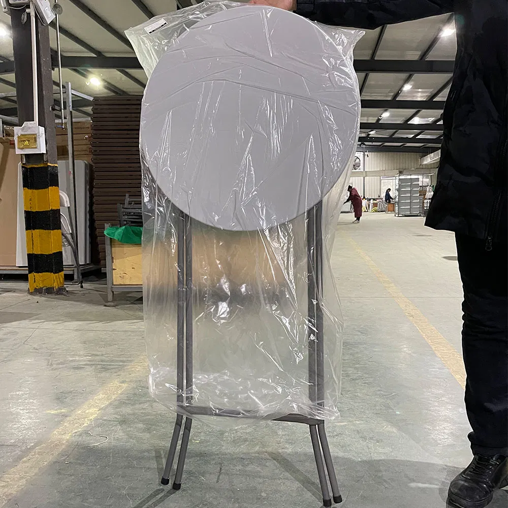 Cocktail Table Photo 1