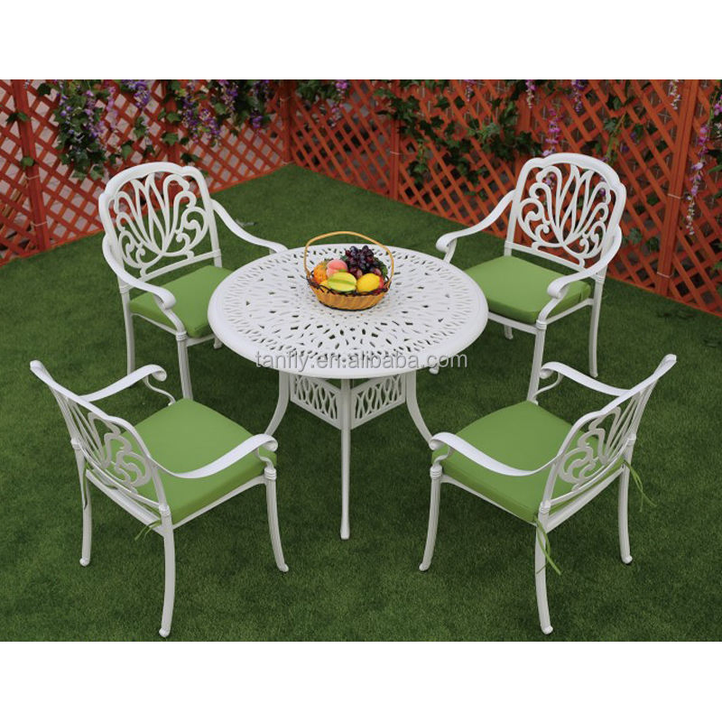 Outdoor Aluminum Garden Furniture Dining Set Chair Table Set for Patio Use