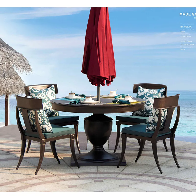 Outdoor Cast Aluminum Dining Set