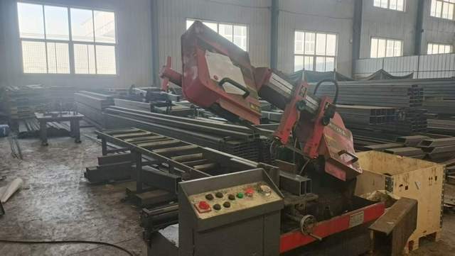 Industrial cargo lift for freight and goods vertical transportation in warehouses