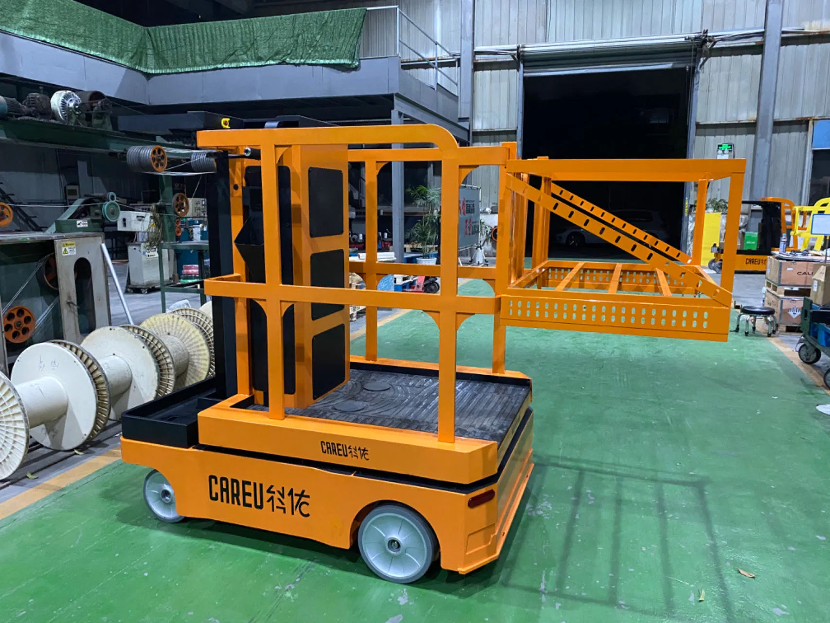Best Selling High-Speed Reliable Order Picker Truck for Warehouse