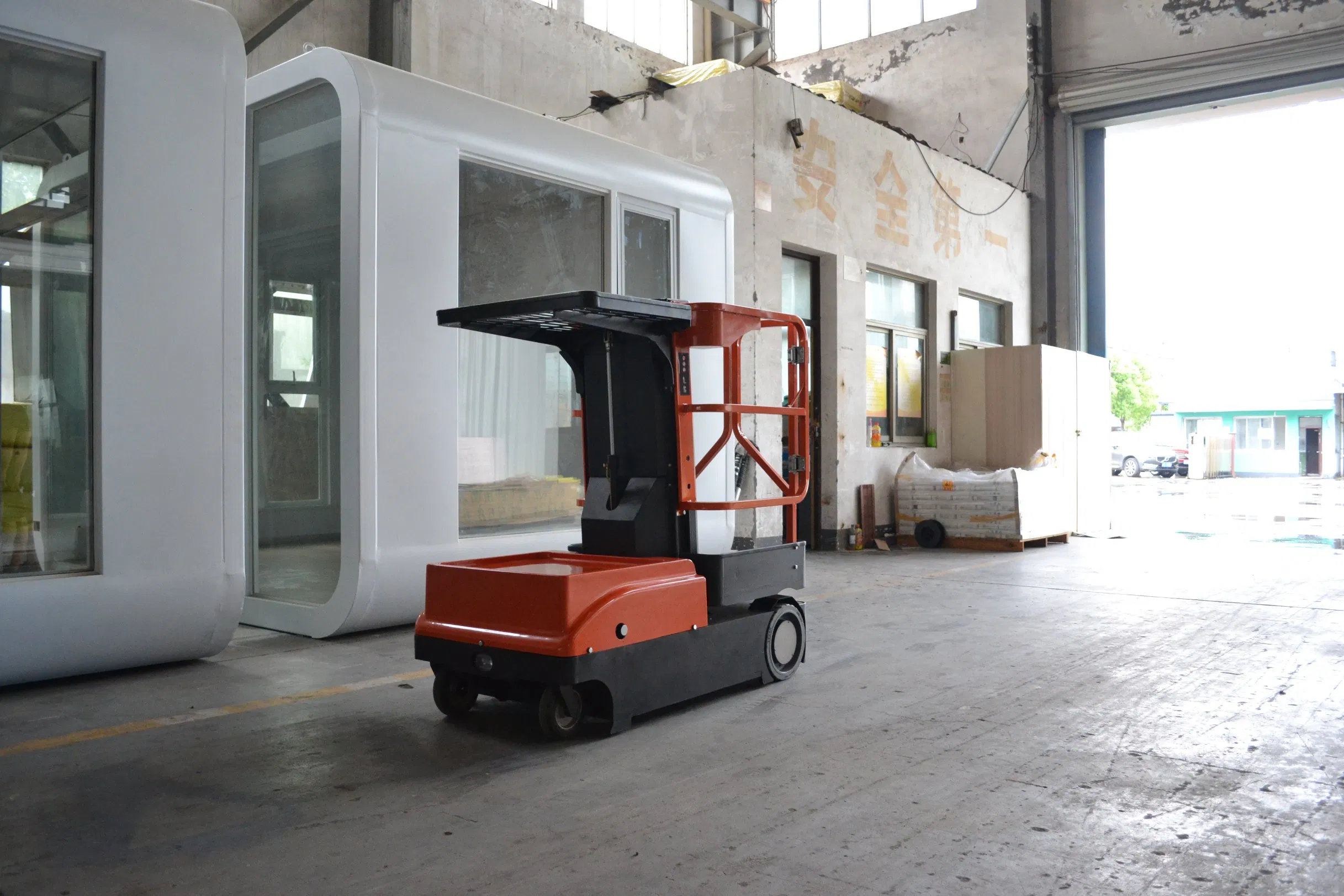 Easy Operate Electric Order Picker One Man Lift for Cargo Picking in Warehouse