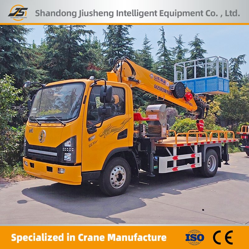 20-40m Adjustable Telescopic Boom Lift with Safety Basket Emergency System Vehicle-Mounted Awp