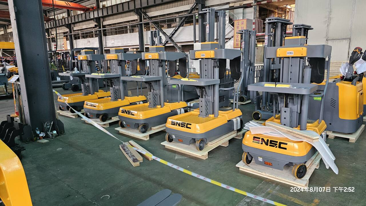 330lbs Opsm Low Level Order Picker