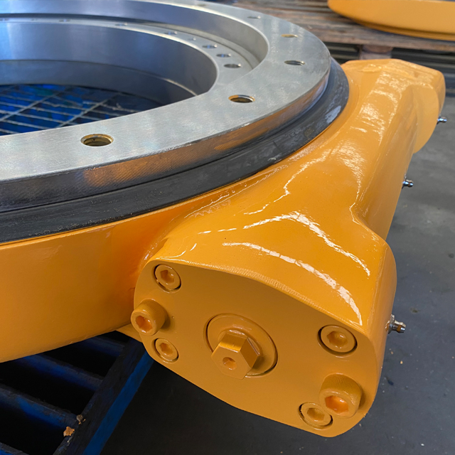 High Capacity Slewing Drive 400kN for Heavy-Duty Vehicle-Mounted and Self-Propelled Aerial Work Platforms