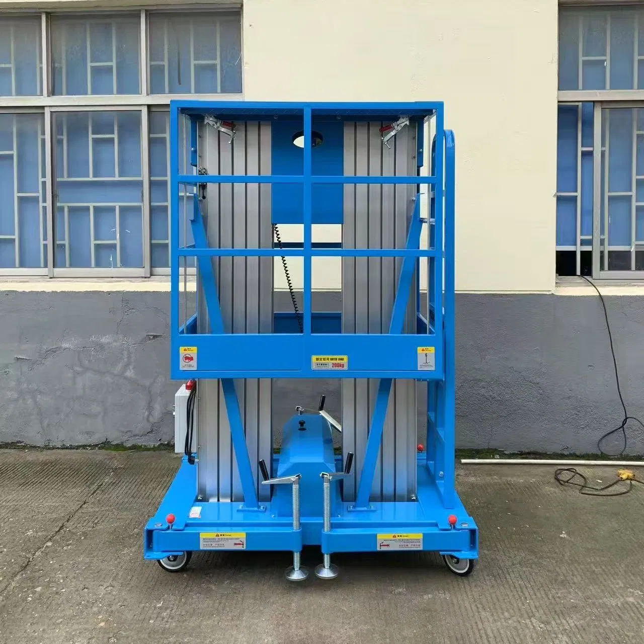 10m Lifting Equipment Double Mast Manual Pushing Vertical Lift