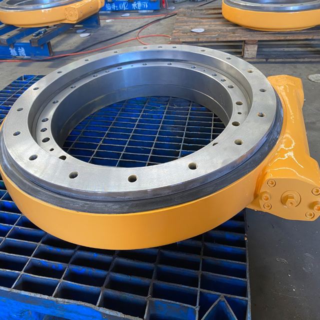 High Capacity Slewing Drive 400kN for Heavy-Duty Vehicle-Mounted and Self-Propelled Aerial Work Platforms