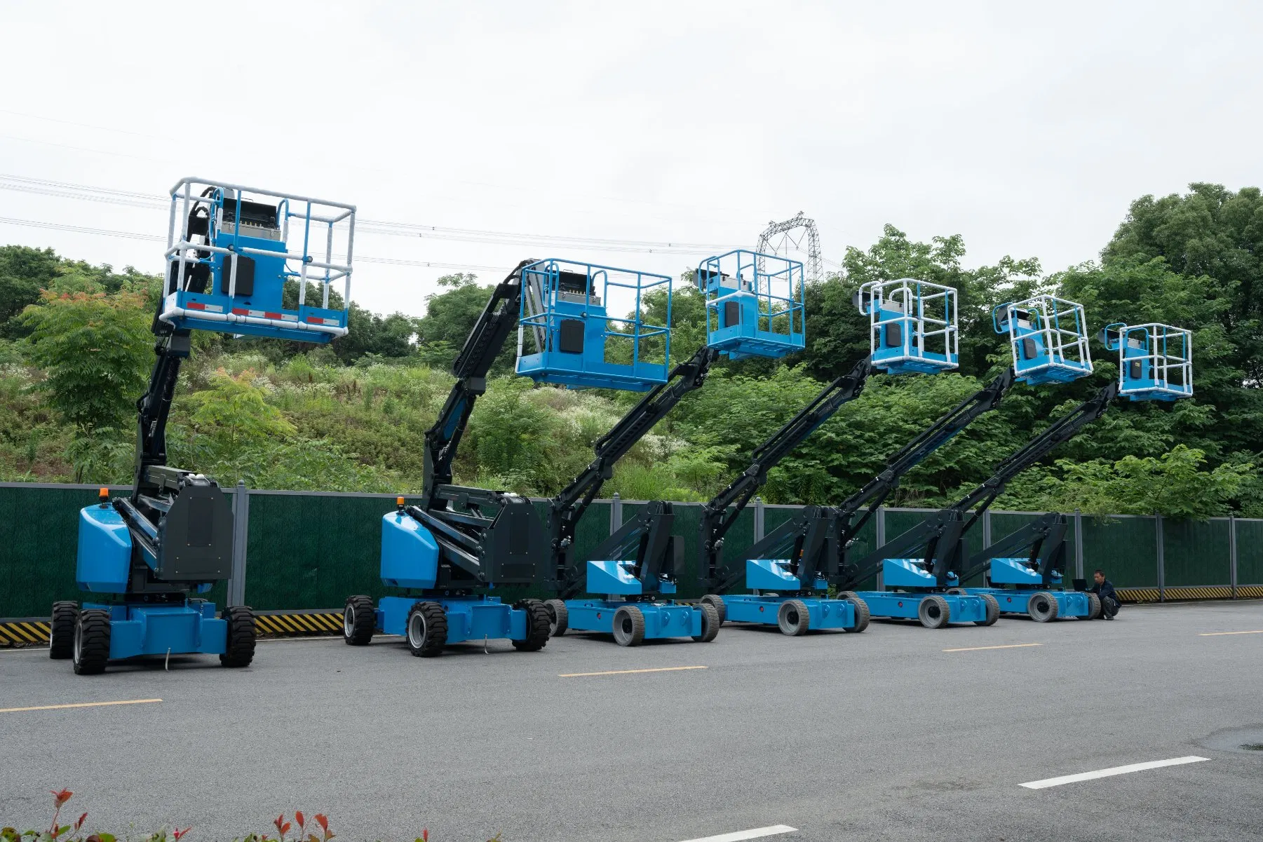 Industry Leading Self Propelled Telescopic Boom Lift for Industrial Material Handling