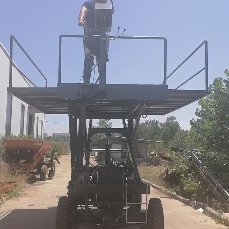 Agricultural Lift Picking Platform Suitable for Apple/Pear/Citrus Orchards