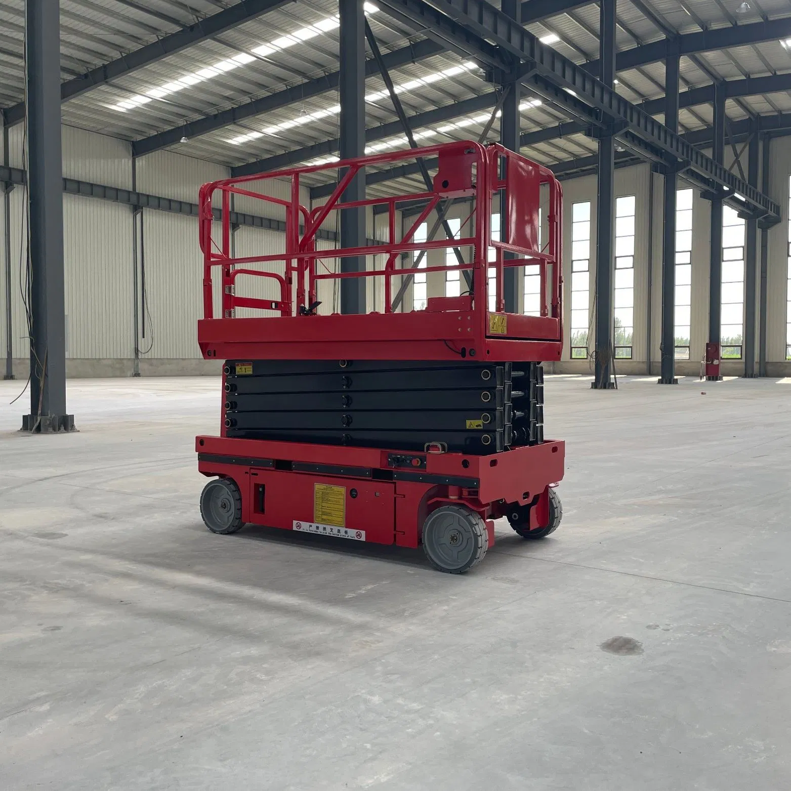 Hydraulic Self - Propelled Scissor Lift for Rent Self-Propelled Mobile Scissor Lift Indoor Outdoor Dual Use Stable Efficient Material Handling for Construction