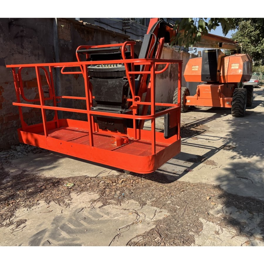 26.21m Platform Height 800aj 2017 Used Articulated Boom Lift