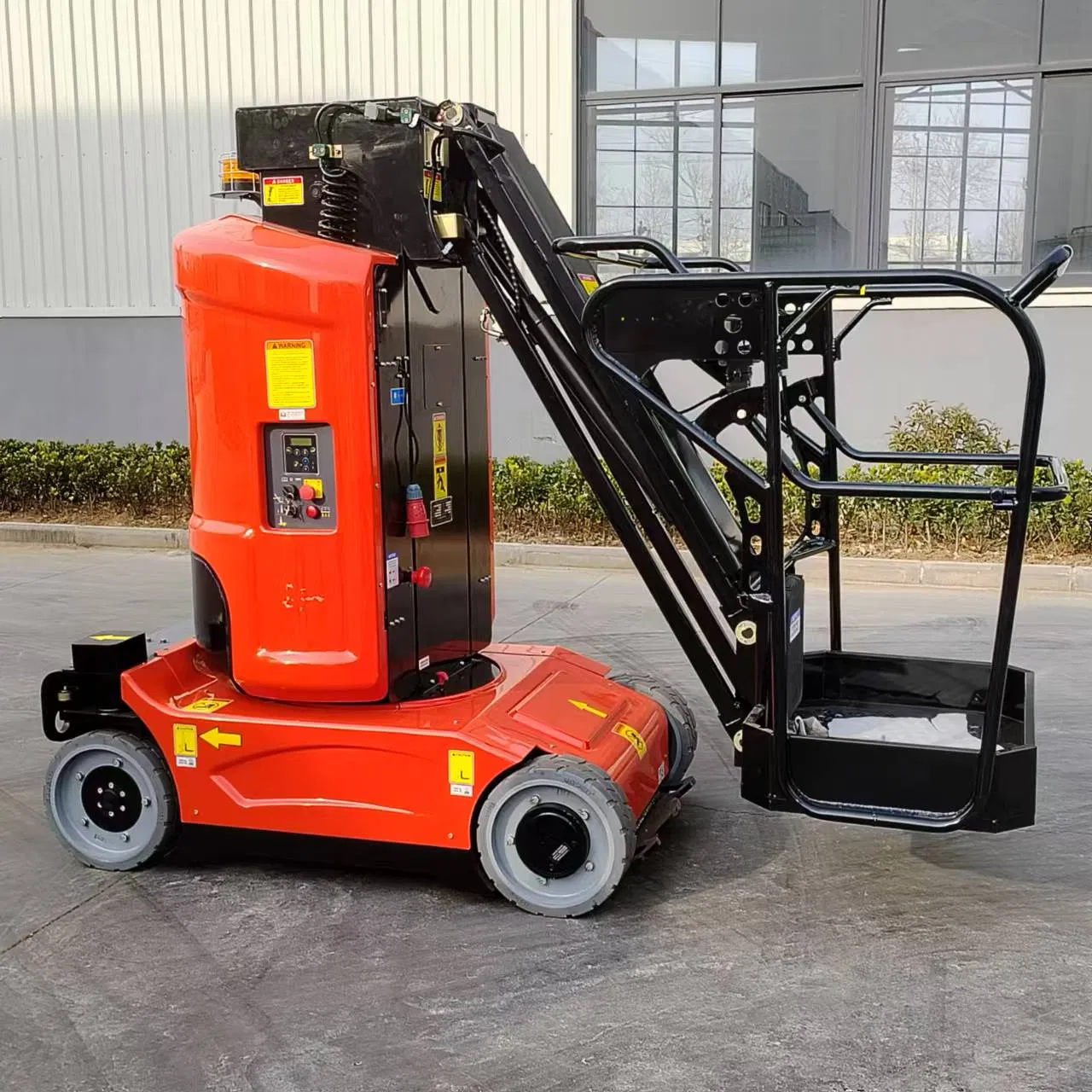 Self-Propelled Lift Vertical Mast Arm Cantilever Aluminum Electric Lift Platform