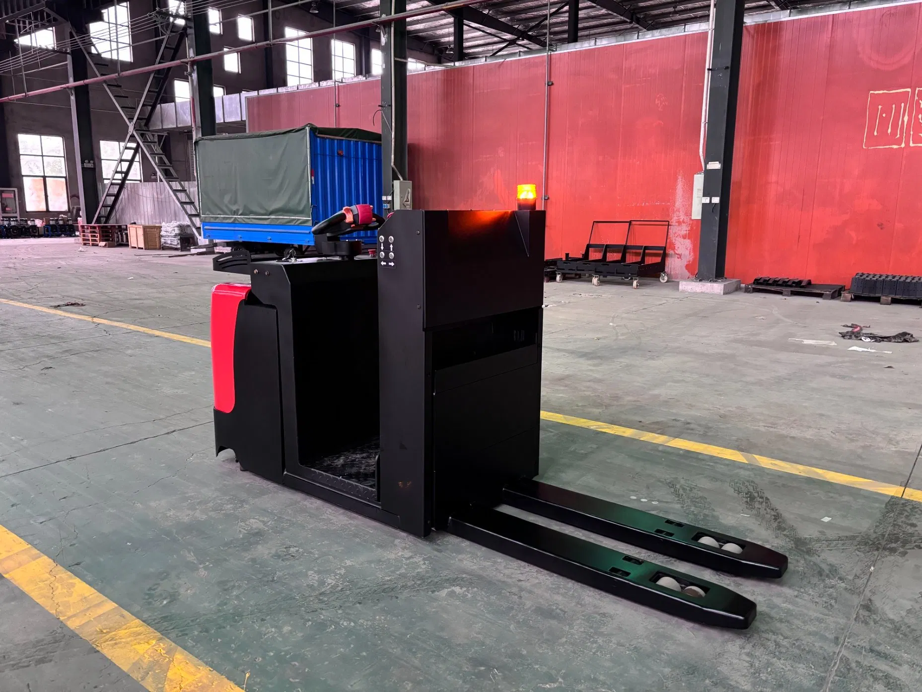 Fully Electric Low-Level 1 T Order Picker Medium Level Order Picker