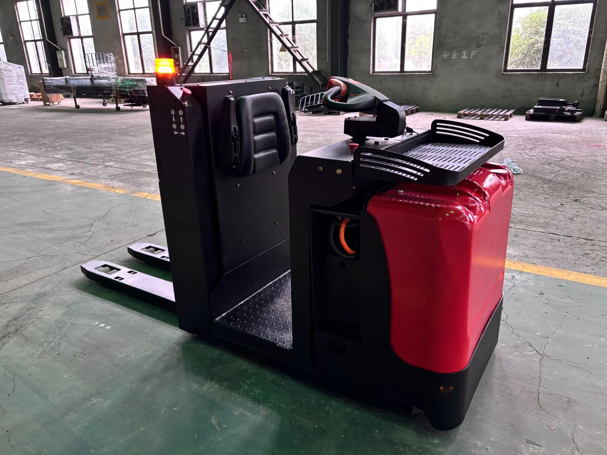 Fully Electric Low-Level 1 T Order Picker Medium Level Order Picker