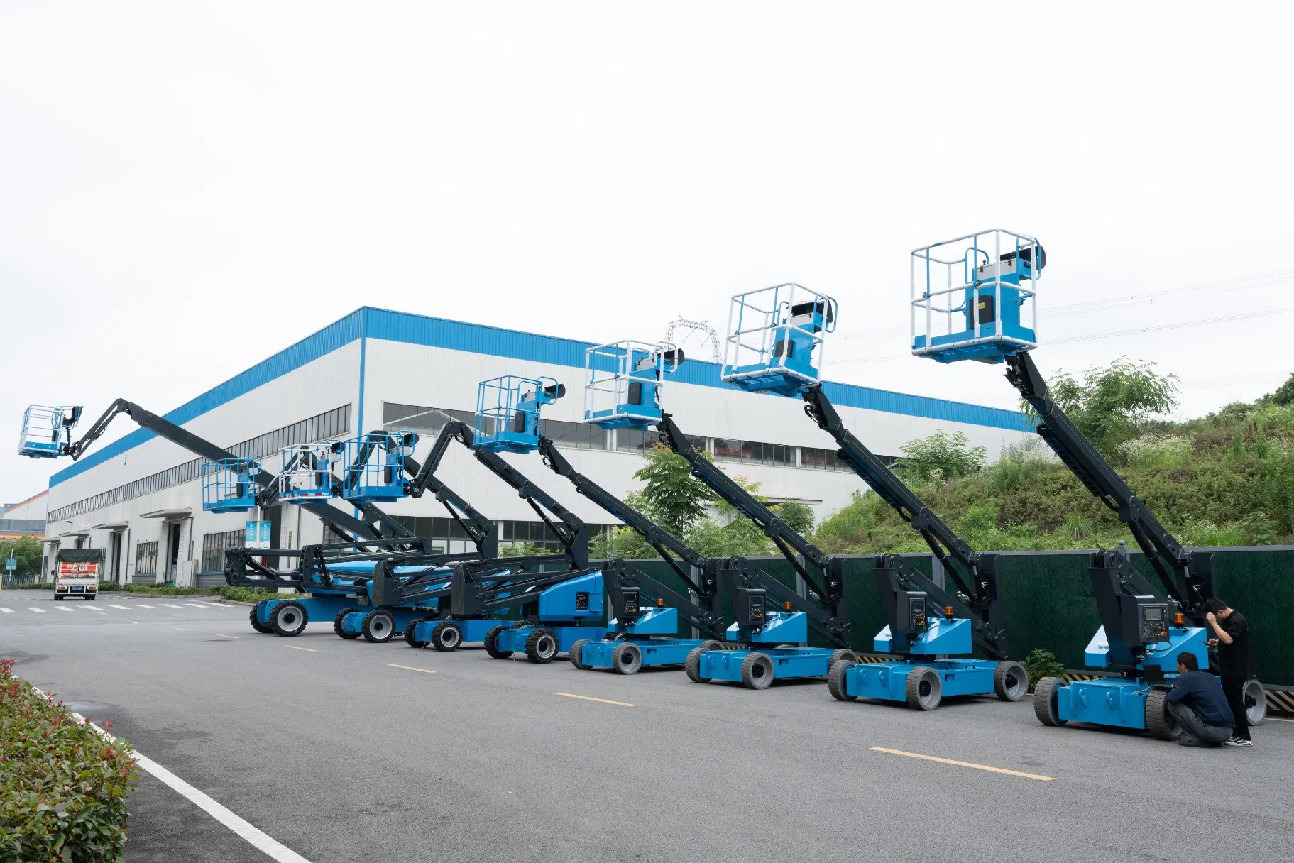 Industry Leading Self Propelled Telescopic Boom Lift for Industrial Material Handling